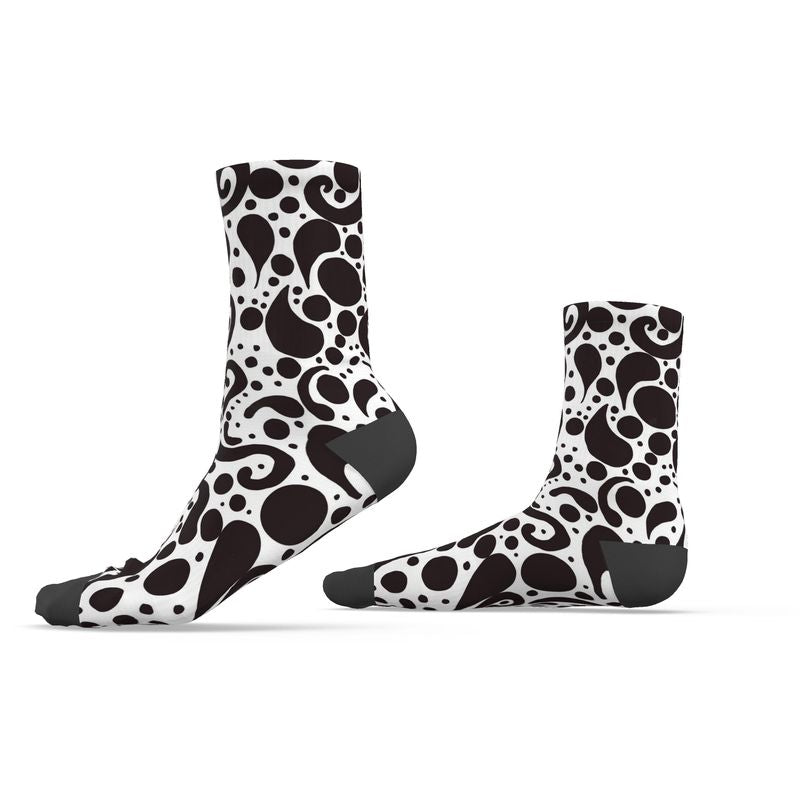 ⚫ Monochrome Swirl Pattern – Custom Women’s Socks